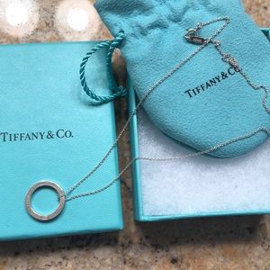 Tiffany and Co circle pendant necklace